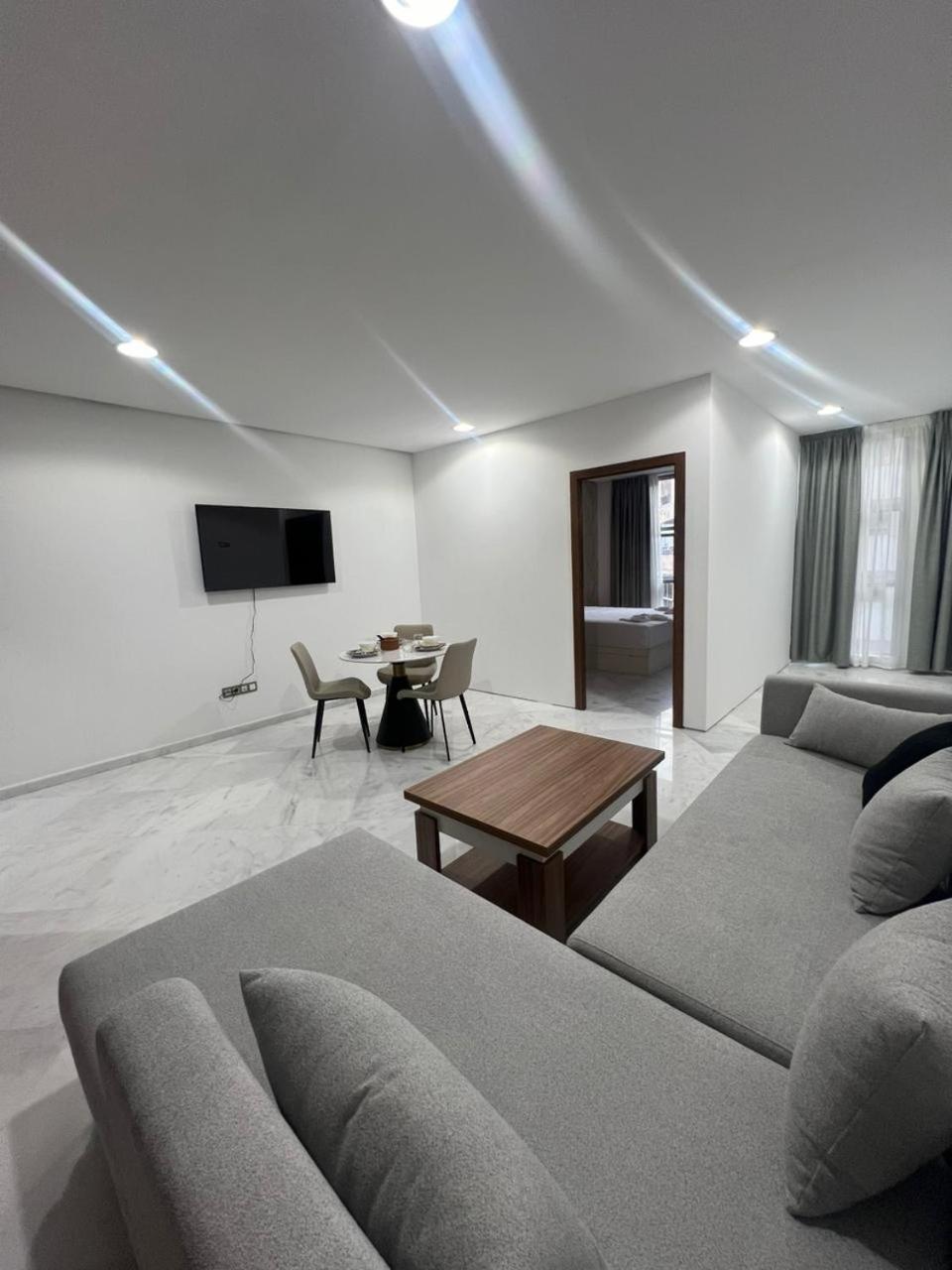 Luxe Tanger Lägenhet Exteriör bild