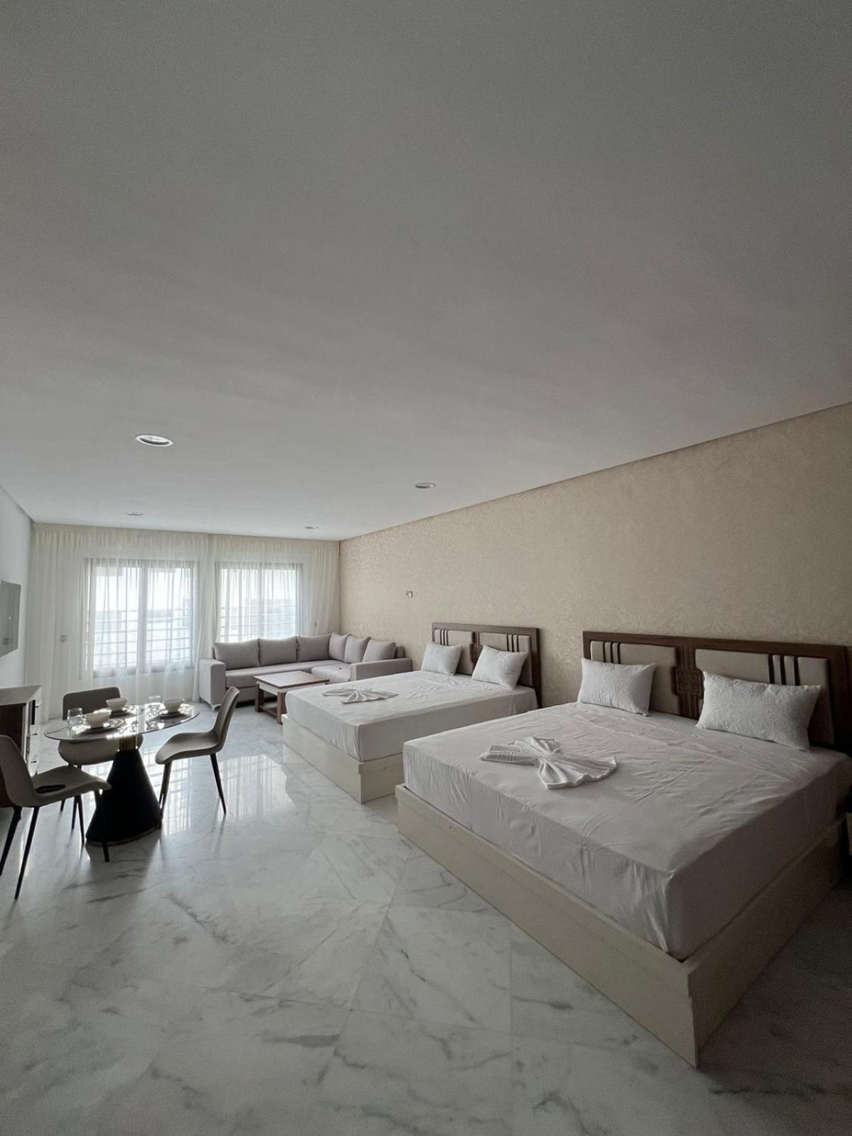 Luxe Tanger Lägenhet Exteriör bild